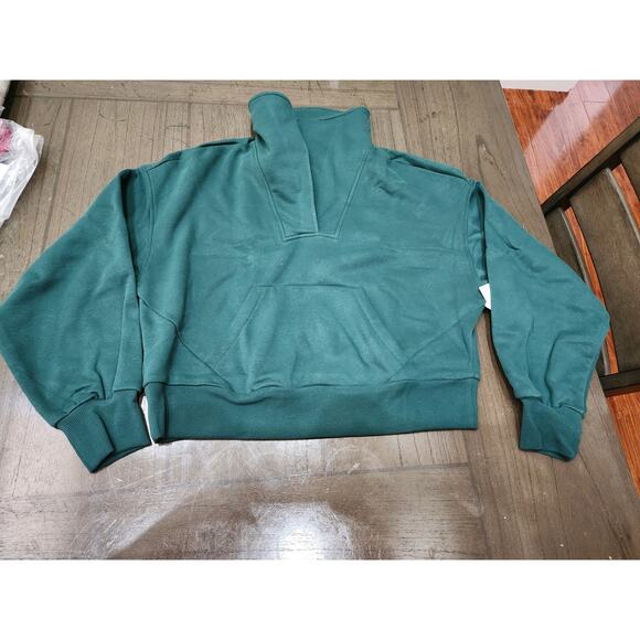 NWT Beyond Yoga LuxeFleece Street Smart Pullover SIZE XS - Picture 1 of 6